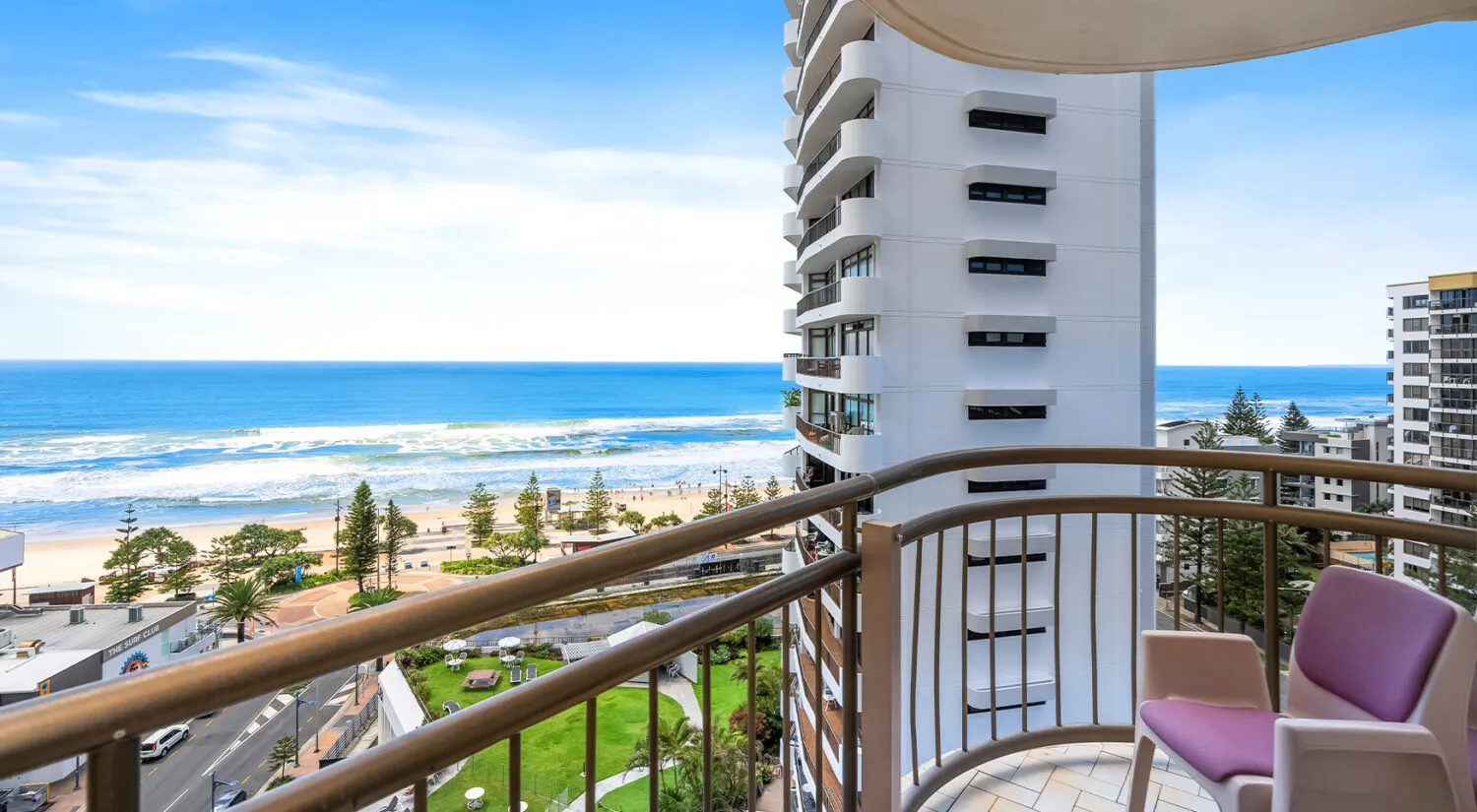 Surfers Paradise Ocean view Gold Coast, AUS - Best Price Guarantee